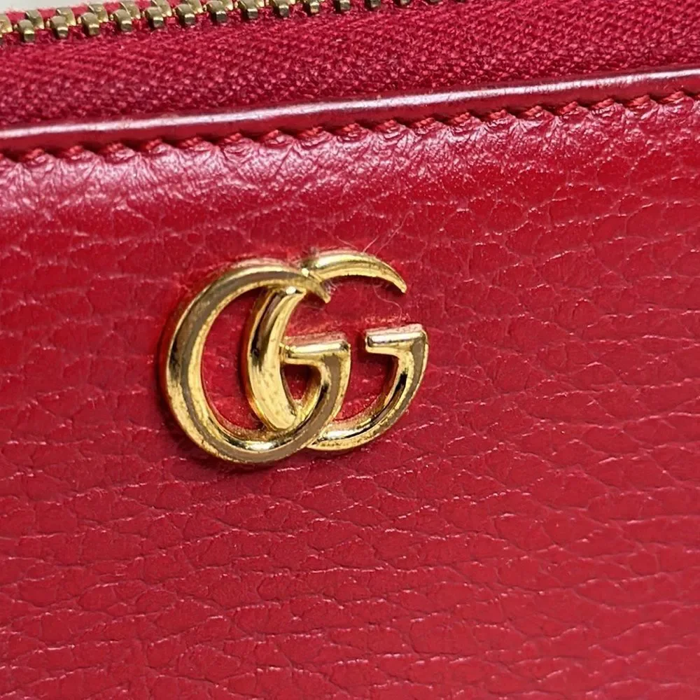 💯Authentic Gucci GG Long Zipped Around Wallet 🍀